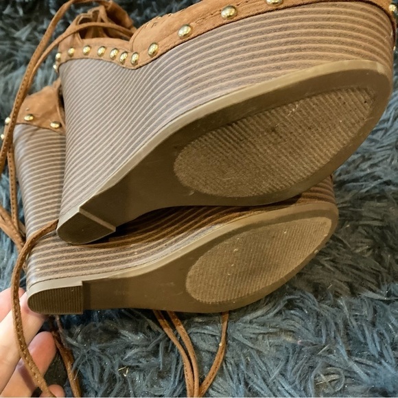 Ladies Just Fab Brown Cut out Wrap Around Studded Wedge - Picture 2 of 7